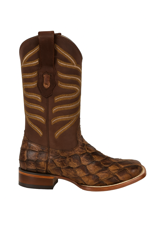 Botas de Pescado Pirarucu Original en Horma Rodeo Cuadrada