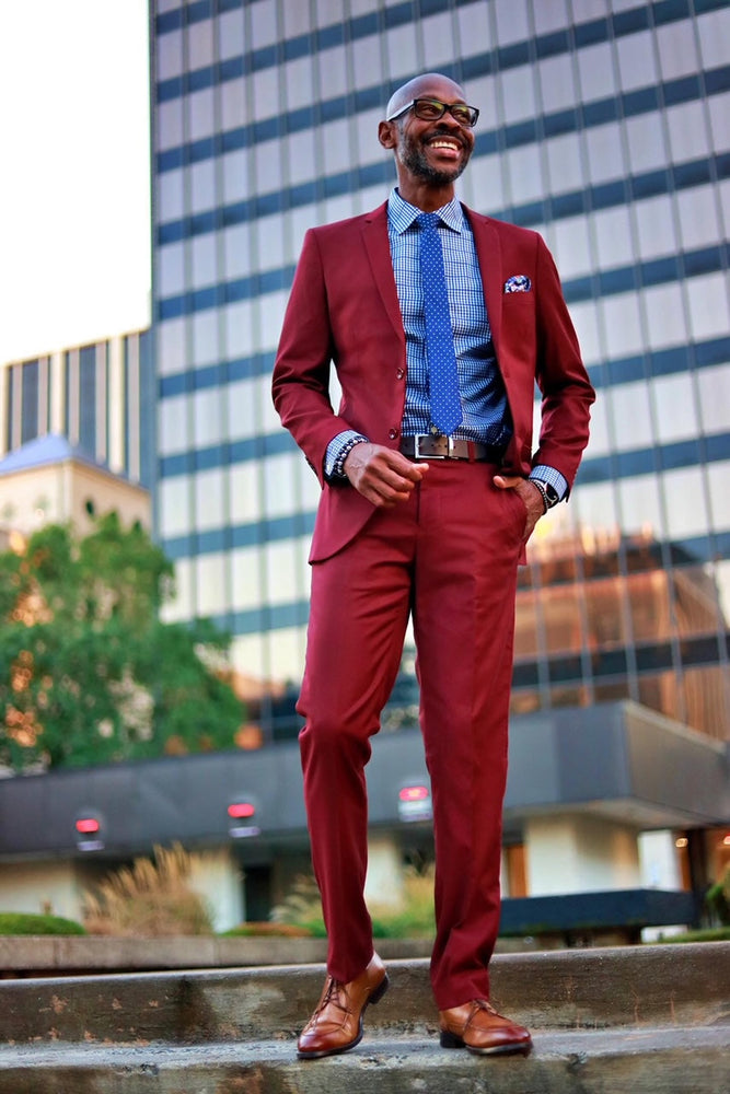 Men's Summer Linen Suit in Baby Blue by Tazzio Suits