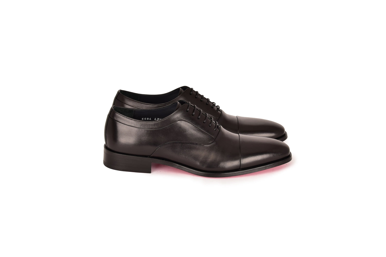 C0001107-6694 Cap toe lace up-Black