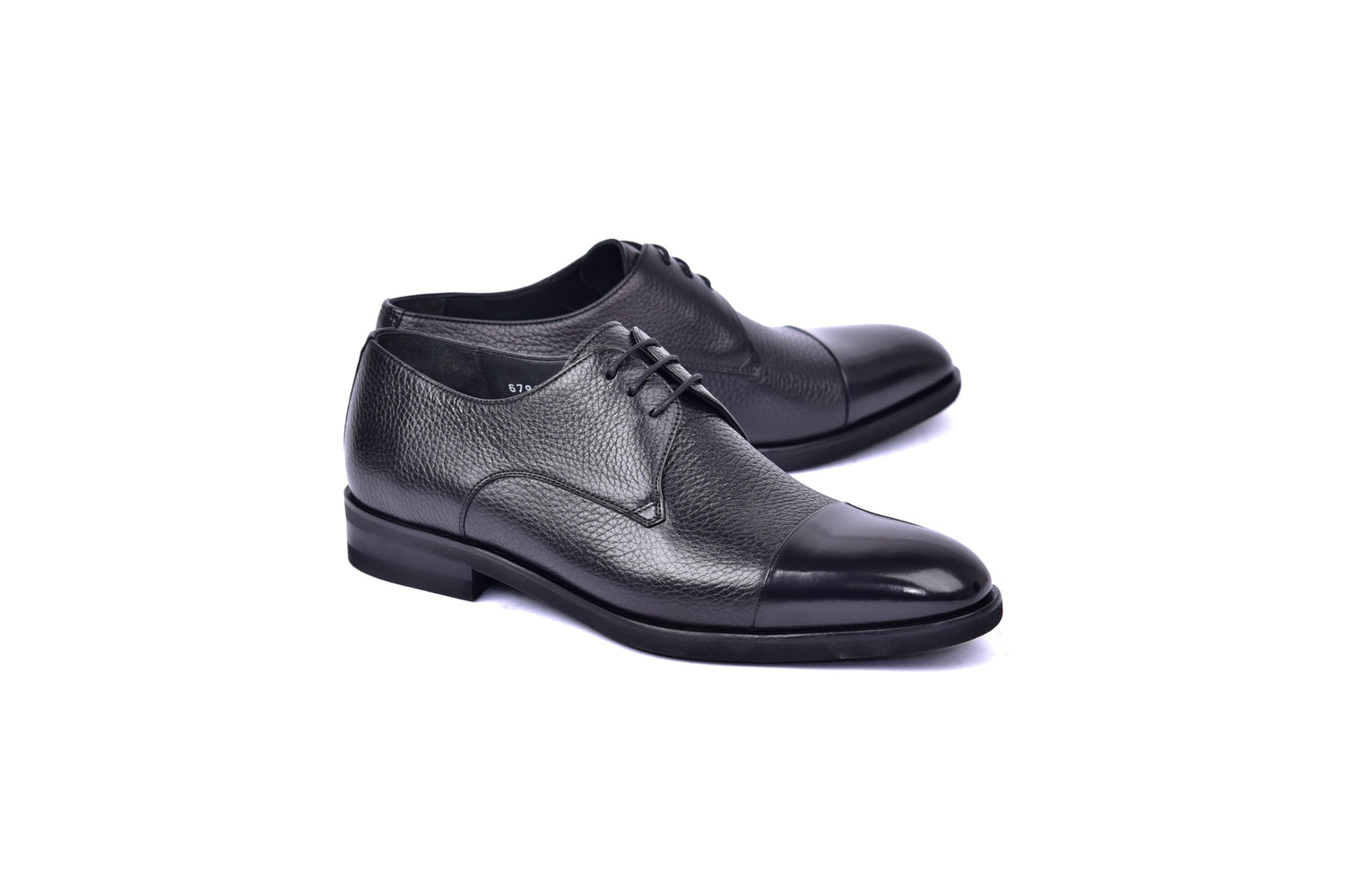 C001105-6793 Cap Toe Deer Skin- Black