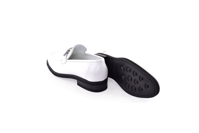 C0001209-7249 loafer with silver buckle-White