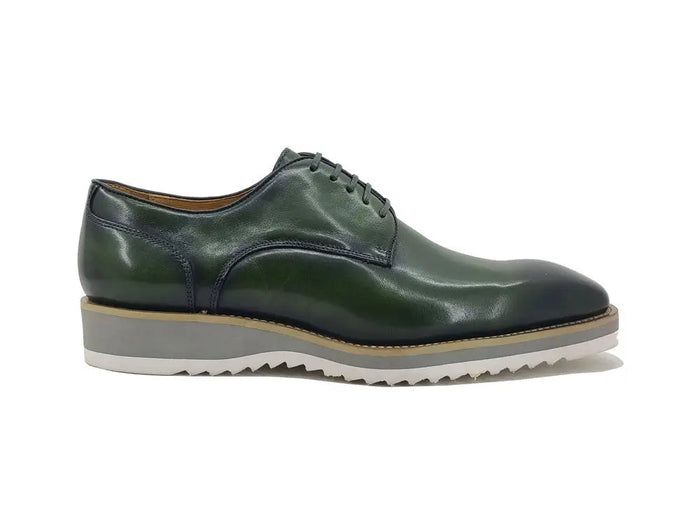 Carrucci Burnished Lace-up Leather Derby
