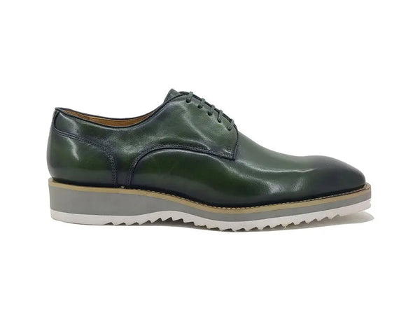 Carrucci Burnished Lace-up Leather Derby