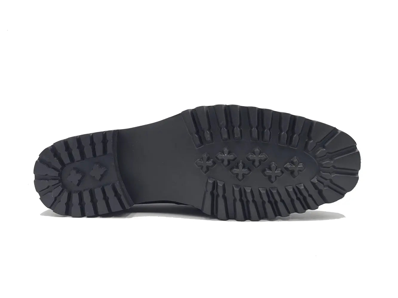 Carrucci Calfskin Chukka Boot with Lug Sole