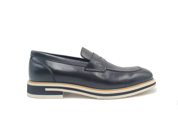 Carrucci Calfskin Penny Loafer