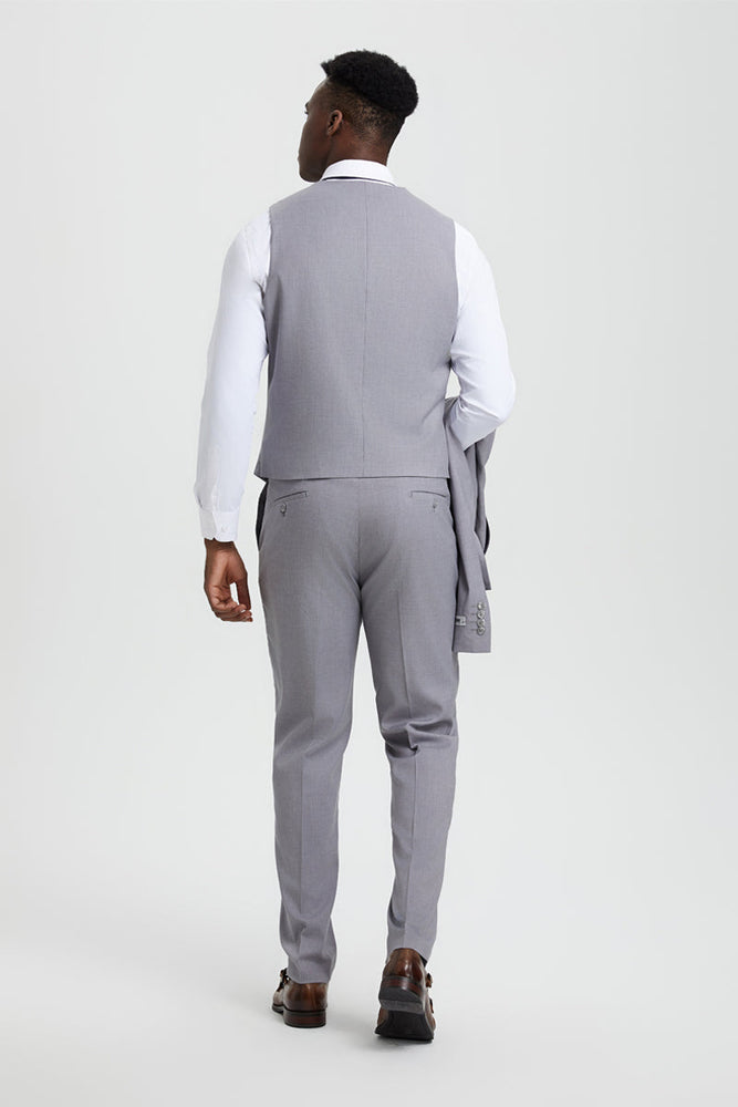 Men's Vested One Button Peak Lapel Stacy Adams Designer Suit in Light Grey