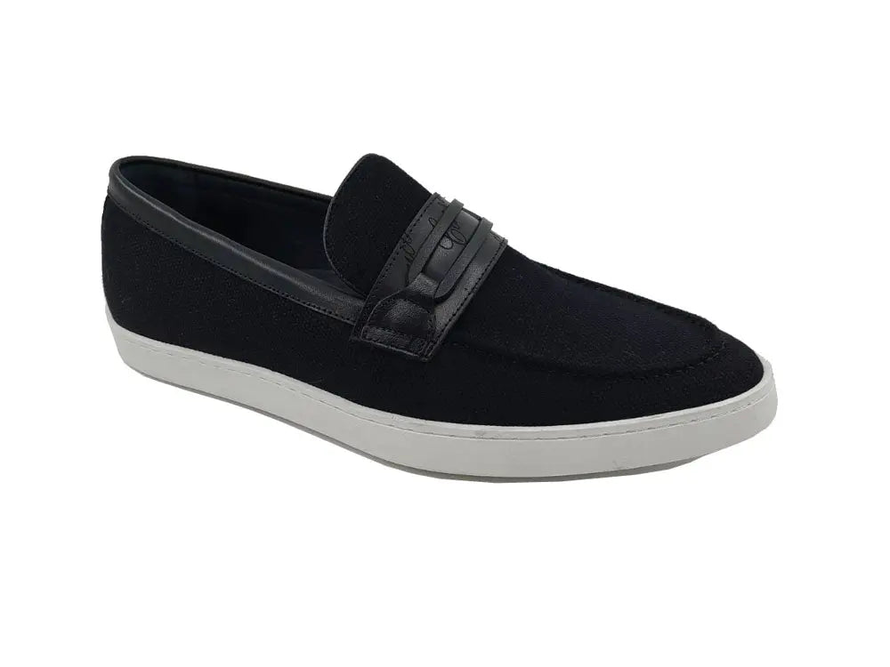 Carrucci Embossed Leather Strap Linen Sneaker