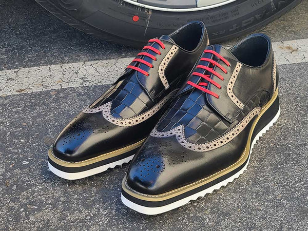 Carrucci Gorgeous Lace-Up Oxford