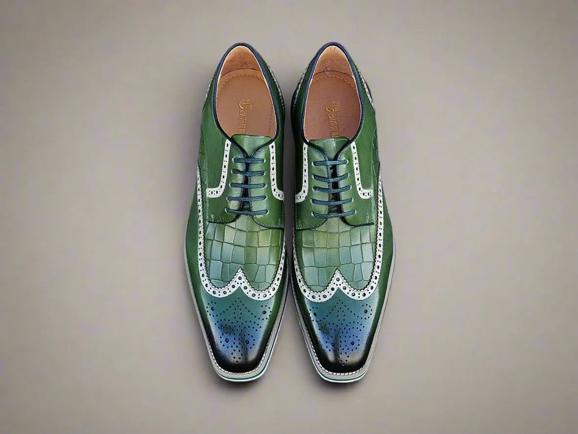 Carrucci Gorgeous Lace-Up Oxford