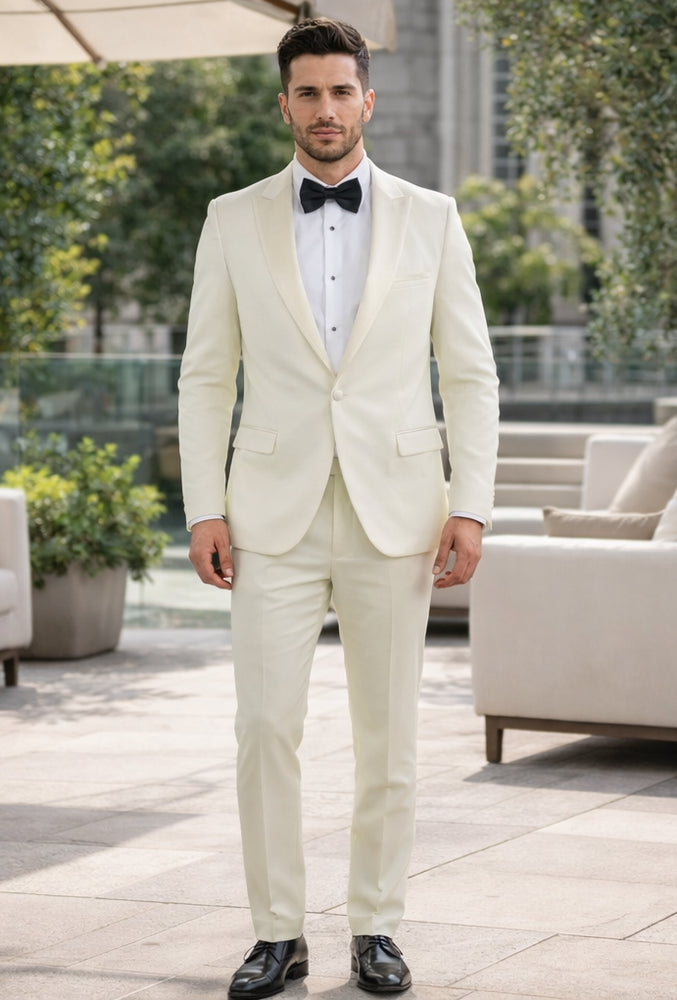 Elegant Ivory Slim Fit Tuxedo with Peak Lapel – Groom & Prom Suit