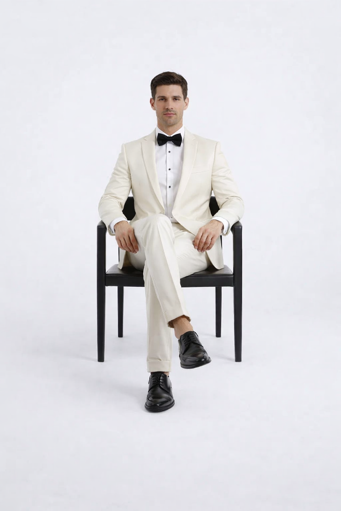 Elegant Ivory Slim Fit Tuxedo with Peak Lapel – Groom & Prom Suit