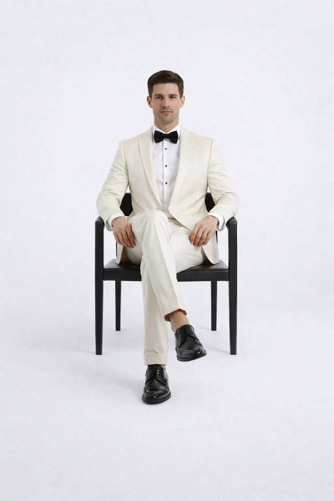 Elegant Ivory Slim Fit Tuxedo with Peak Lapel – Groom & Prom Suit