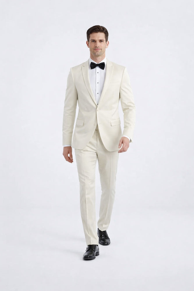 Elegant Ivory Slim Fit Tuxedo with Peak Lapel – Groom & Prom Suit