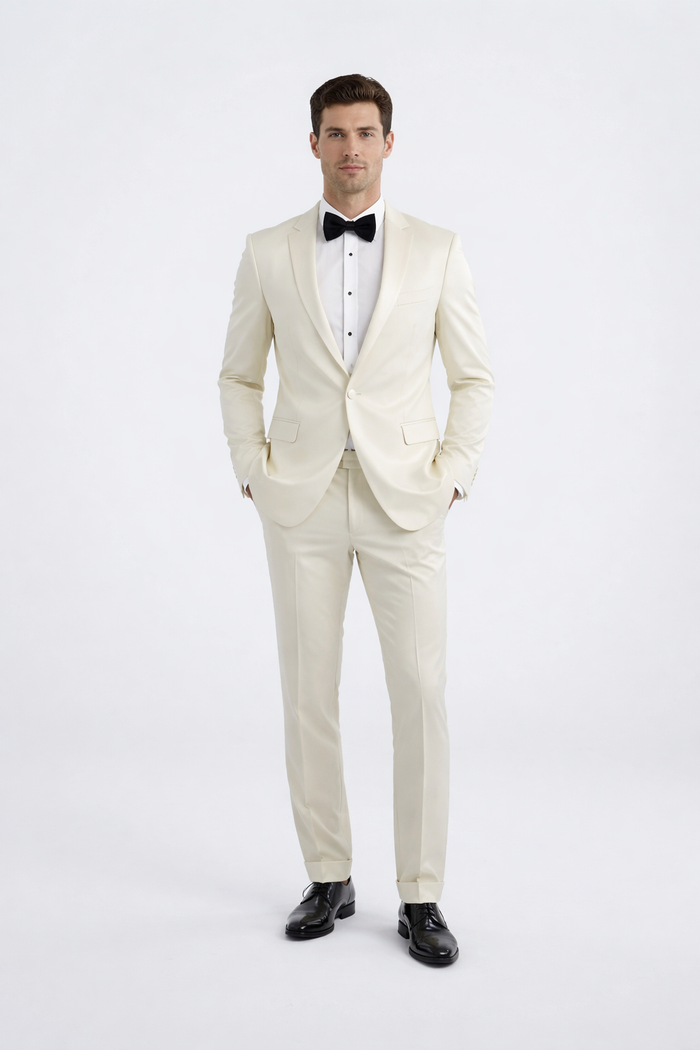 Elegant Ivory Slim Fit Tuxedo with Peak Lapel – Groom & Prom Suit