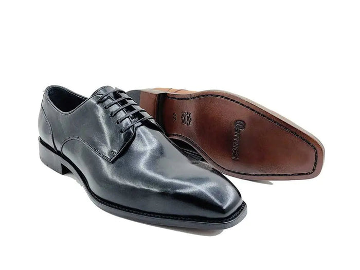 Carrucci Leather Sole Plain Toe Burnished Blucher
