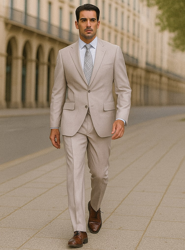 men's-suit-with-side-vents