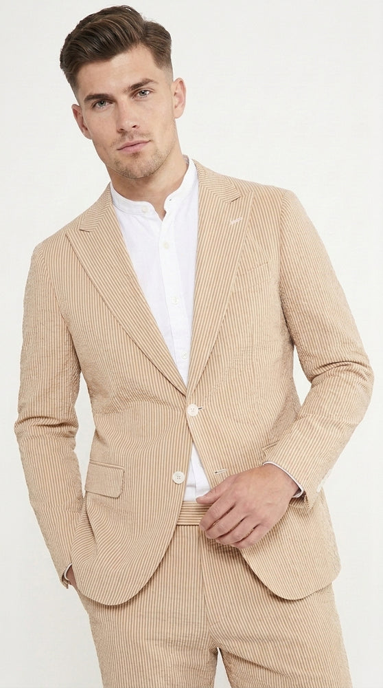 Men’s Camel Short Pants Suit Set, Peak Lapel Summer Business Sport Coat and Shorts Outfit