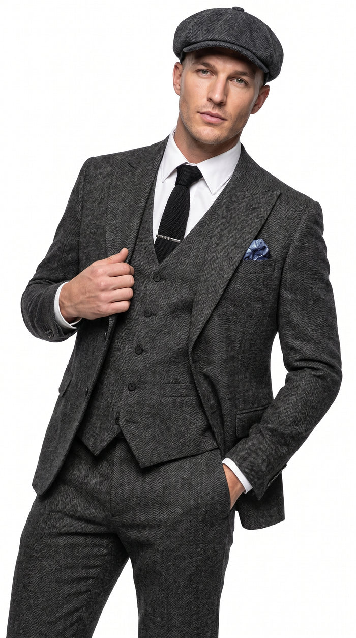 Men’s Charcoal Great Gatsby 3 Piece Suit, 1920s Gangster Vintage Formal Dress Suit