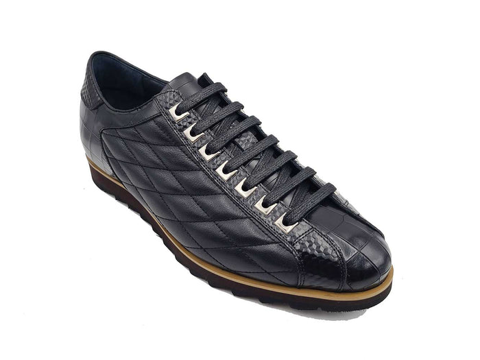 Carrucci Quilted Leather Sneaker