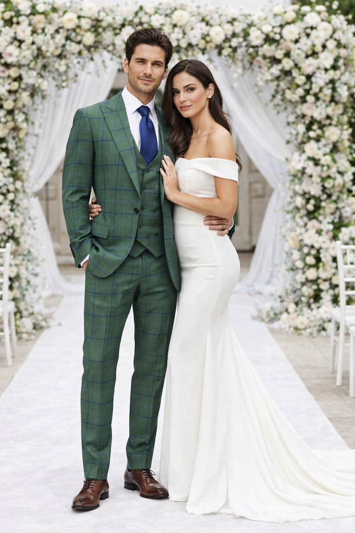 Rossi Man MAX RM1841 Slim Fit 3-Piece Suit – Men’s Formalwear