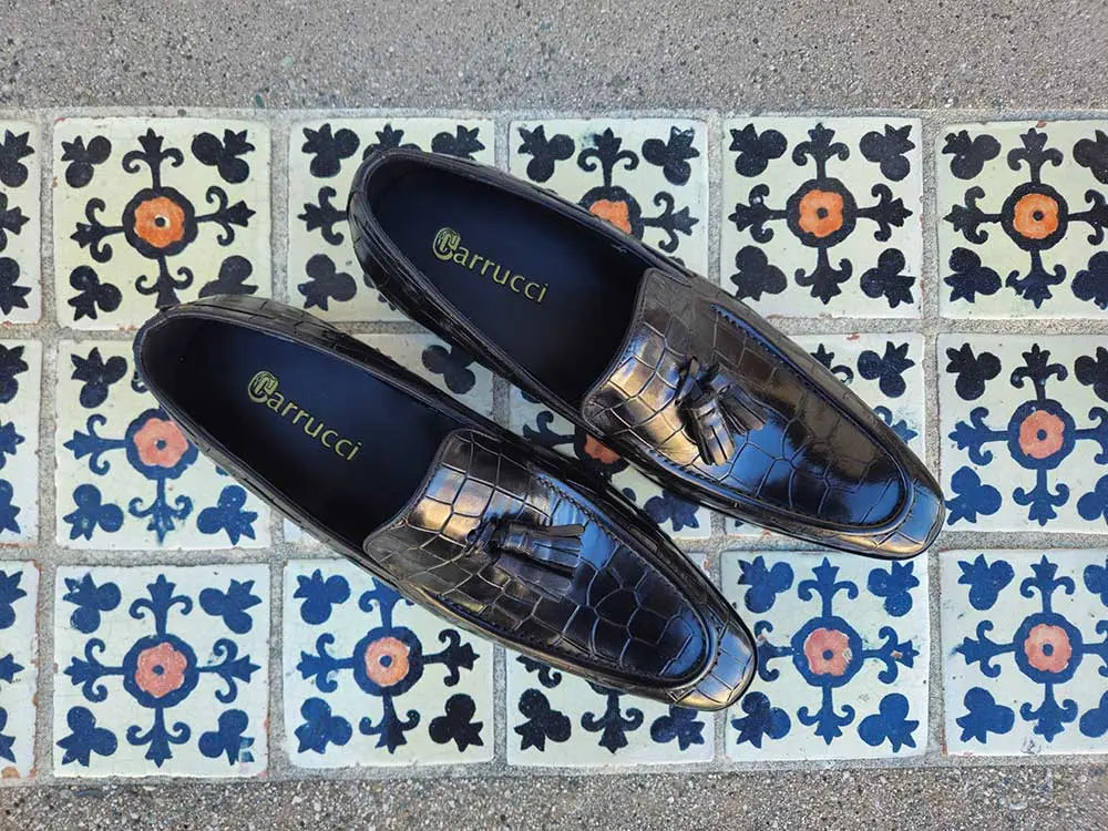 Carrucci Tassel Loafer With Gator Print