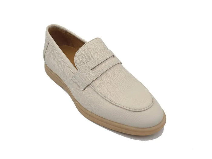 Carrucci Tumble Calfskin Penny Loafer