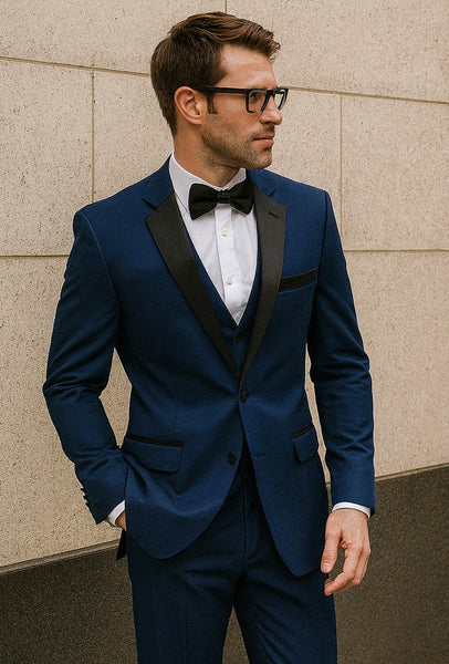 Men’s Classic Modern Fit 2-Button Vested Wool Suit in Sapphire Blue