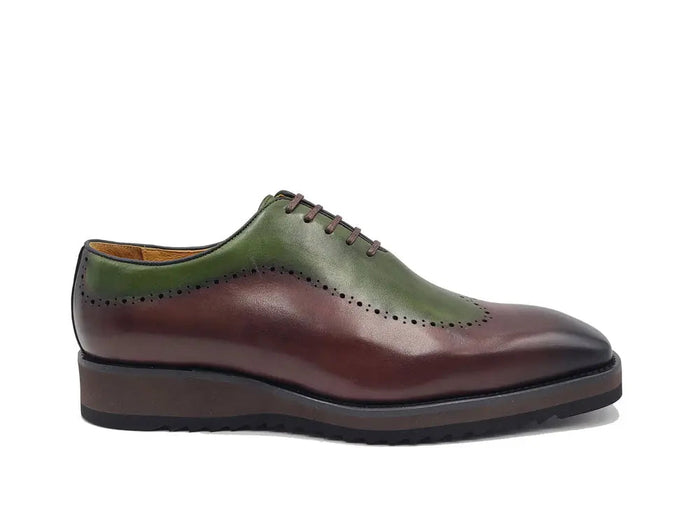 Carrucci Two Tone Oxford With Lightweight Sole