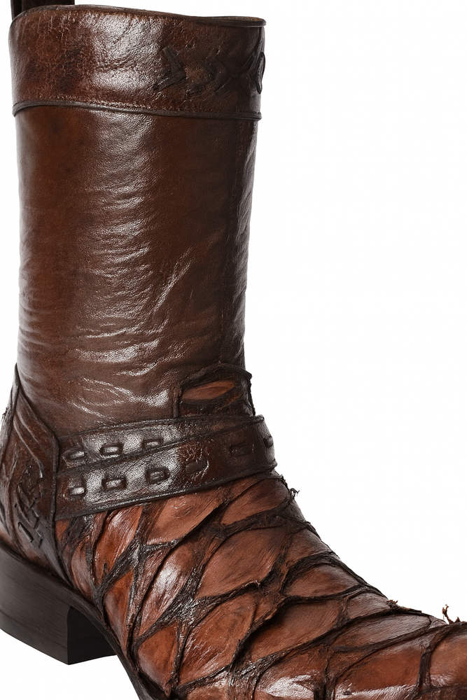 Botas De Pescado - Cafe