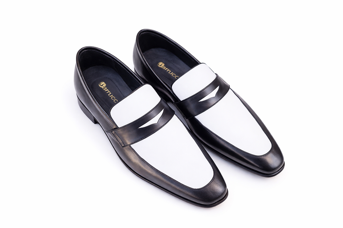 Carrucci Contrast Two Tone Penny Loafer