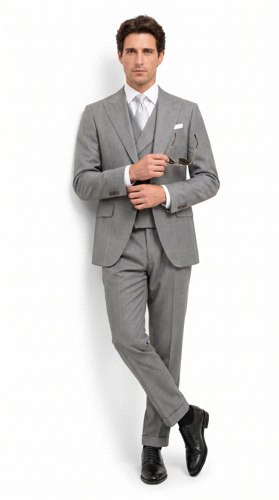 Men’s Light Grey Classic Fit Suit with Double Breasted Vest and Pleated Pants, Formal Dress Suit