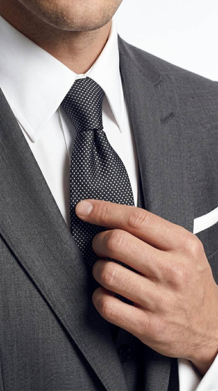 Men’s Dark Grey 3 Piece Vested Suit with 2 Button Jacket and Peak Lapel, Formal Wedding Business Suit