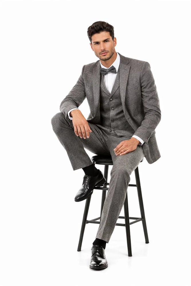 men-s-two-button-vested-vintage-style-tweed-wedding-suit-in-grey-classic-3-piece-formal-suit
