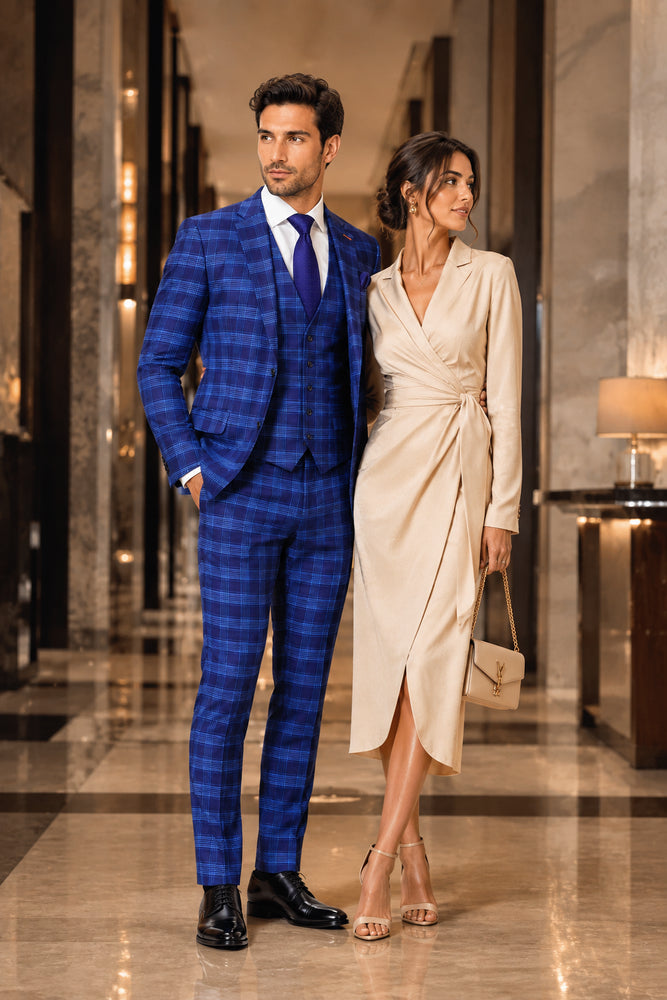 Men's Designer Two Button Modern Fit Vested Wool Suit in Indigo Blue Glen Plaid