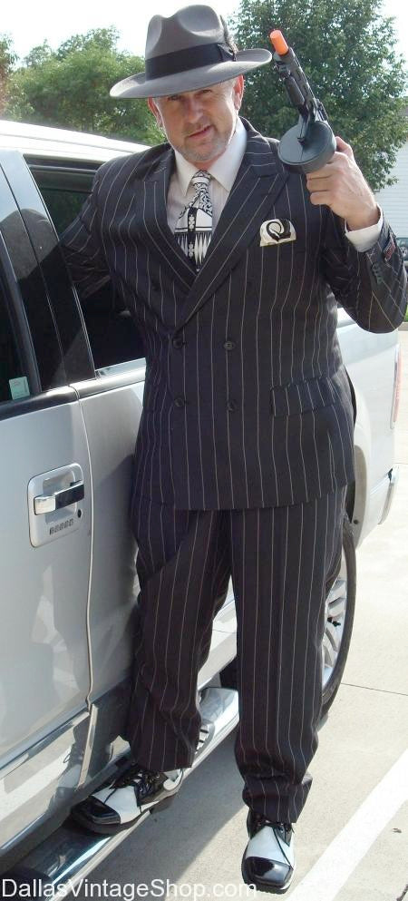 Mens Black Pinstripe AI Capone Suit – Vintage 1920s Gangster Style