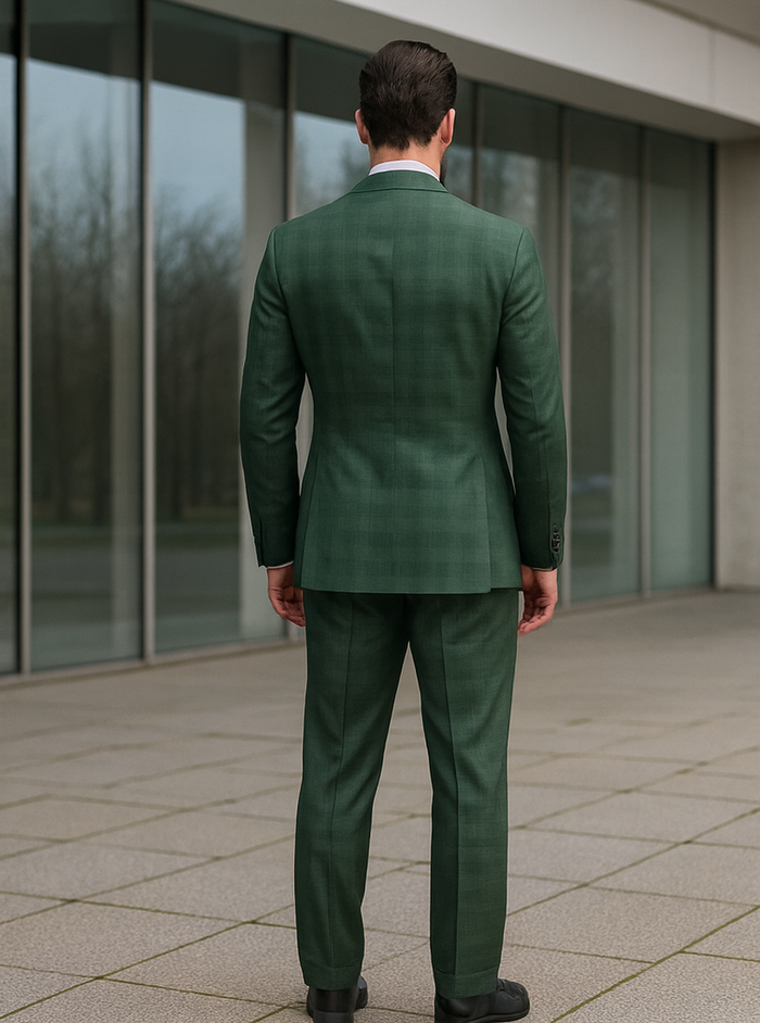 Luxury Green Suit for Men – Double-Breasted Tailored Style