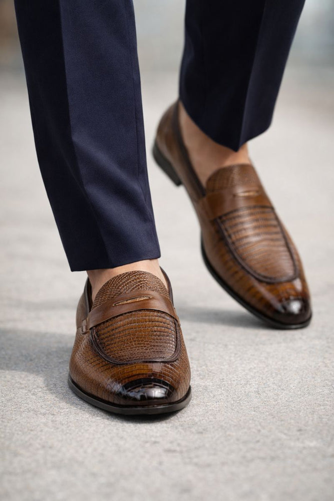 Mens Mezlan Lipari Lizard Penny Loafer Dress Shoe in Black