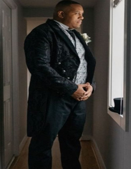 Men's Black 6 Button Peak Label Paisely Pattern